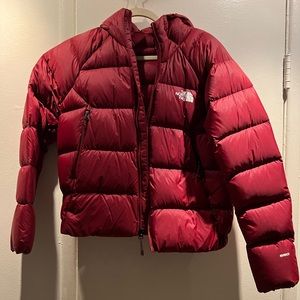 The North Face | Burgundy 550 never worn zip up